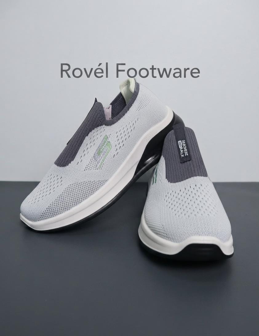 Skechers Slip On